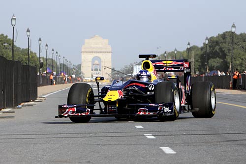 राजपथ पर दिखा फार्मूला वन का ट्रैलर