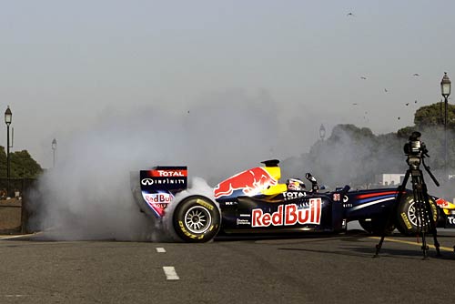 राजपथ पर दिखा फार्मूला वन का ट्रैलर