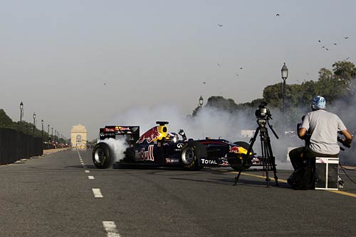राजपथ पर दिखा फार्मूला वन का ट्रैलर