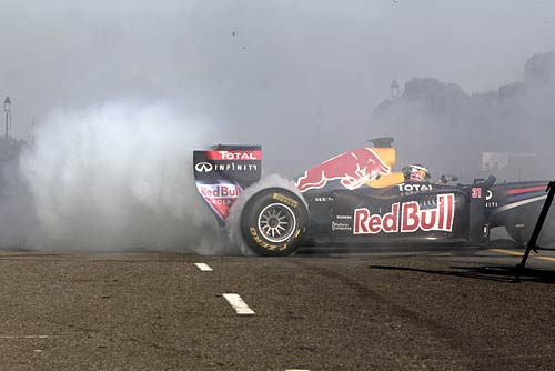 राजपथ पर दिखा फार्मूला वन का ट्रैलर