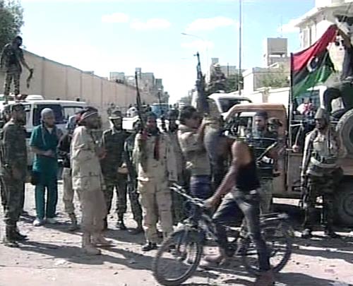 देखें कैसे मारा गया मुअम्‍मर गद्दाफी | लीबिया में जश्‍न