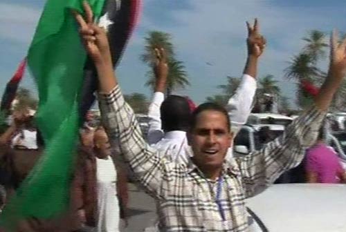 तानाशाह गद्दाफी की मौत पर लीबिया में जश्‍न | कैसे मारा गया गद्दाफी