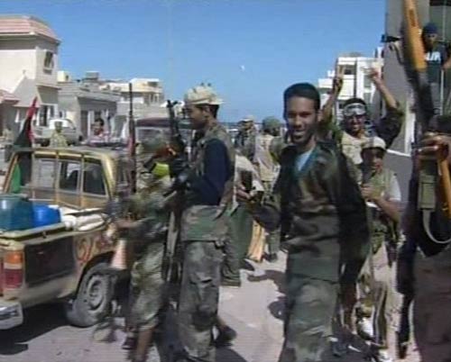 तानाशाह गद्दाफी की मौत पर लीबिया में जश्‍न | कैसे मारा गया गद्दाफी