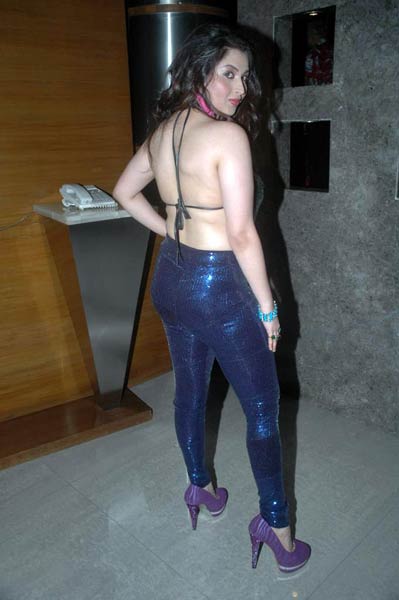 नुमाइश और कामयाबी का रिश्‍ता है अटूट... | सविता भाभी