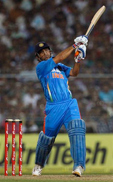 टी-20 मैच जीतकर इंग्‍लैंड ने बचाई प्रतिष्‍ठा