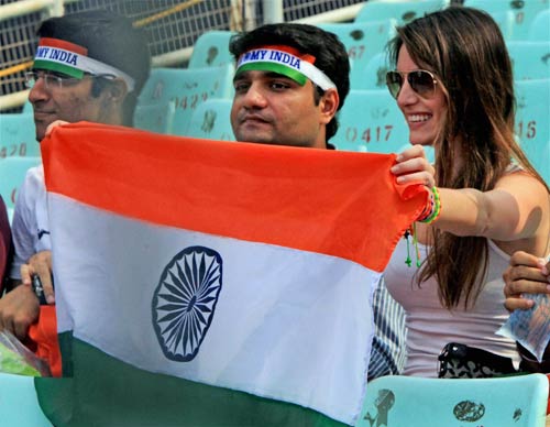 5वें वनडे में धोनी ने दिखाया दम | धोनी पर विशेष