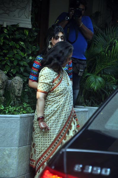 ऐश्वर्या की गोदभराई पर बॉलीवुड का 'जलसा' | मातृत्‍व सुख