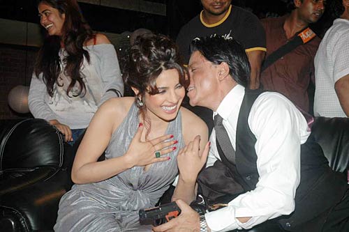 'जस्ट डांस' में थिरके बॉलीवुड सितारे | कैटरीना के ठुमके... 