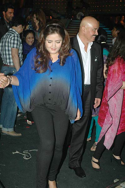 'जस्ट डांस' में थिरके बॉलीवुड सितारे | कैटरीना के ठुमके... 