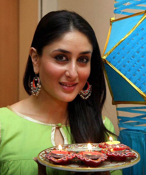 बीते सप्‍ताह बॉलीवुड की हलचल...| हसीनों के जलवे