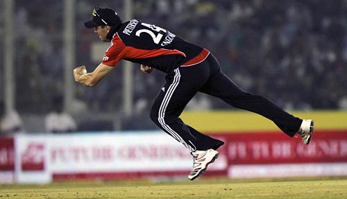 तीसरा वनडे जीत भारत ने जीती श्रृंखला  | पढ़ें