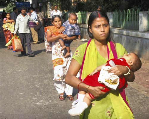 31 अक्‍टूबर 2011: तस्वीरों में देखें दिनभर की बड़ी खबरें | पढ़ें