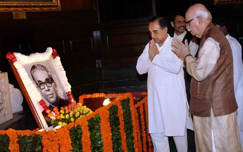 तस्‍वीरों में देखें बीते सप्‍ताह की प्रमुख हलचल