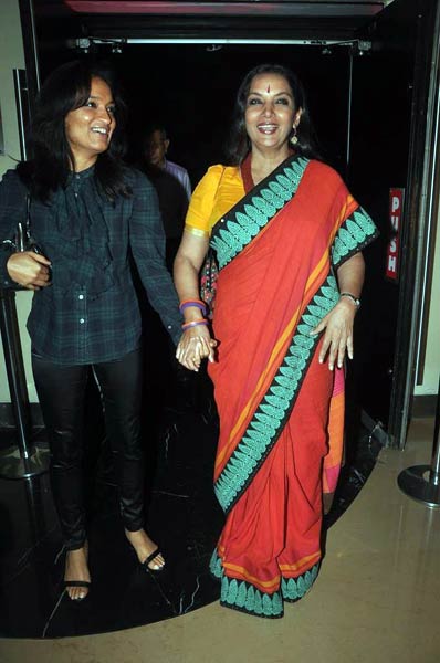 'लव, ब्रेकअप और जिंदगी' के प्रीमियर में सितारे | फोटोशूट