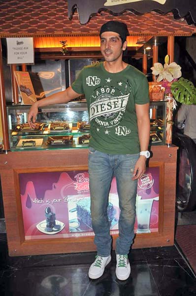 'लव, ब्रेकअप और जिंदगी' के प्रीमियर में सितारे | फोटोशूट