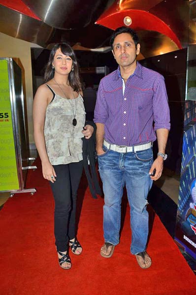 'लव, ब्रेकअप और जिंदगी' के प्रीमियर में सितारे | फोटोशूट