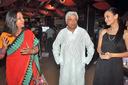 'लव, ब्रेकअप और जिंदगी' के प्रीमियर में सितारे | फोटोशूट