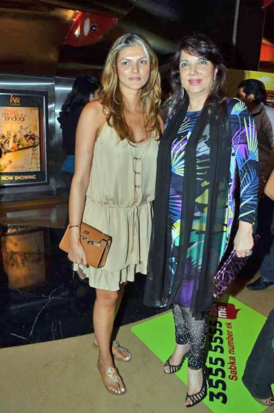 'लव, ब्रेकअप और जिंदगी' के प्रीमियर में सितारे | फोटोशूट