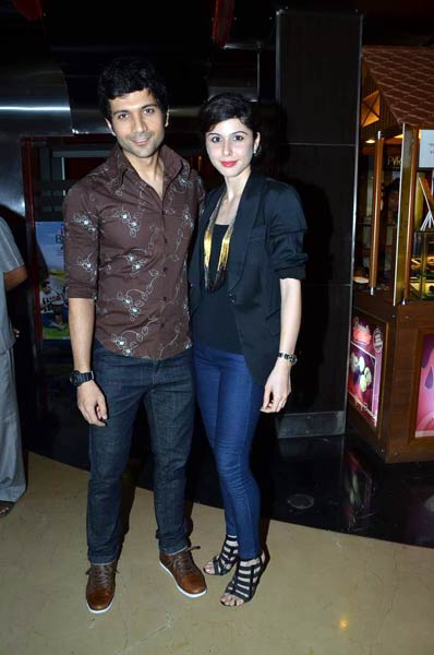 'लव, ब्रेकअप और जिंदगी' के प्रीमियर में सितारे | फोटोशूट