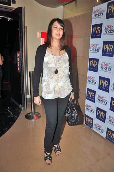 'लव, ब्रेकअप और जिंदगी' के प्रीमियर में सितारे | फोटोशूट