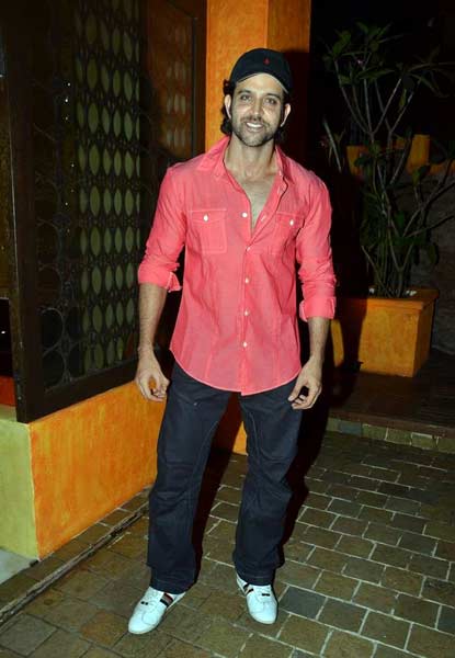 महदीप की पार्टी में उमड़ा बॉलीवुड | सेक्सी स्मिता