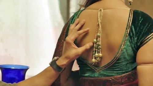 'साहब, बीवी और गैंगस्‍टर' की पहली झलक...। न्‍यूड मल्लिका