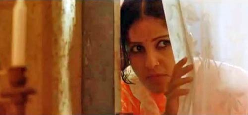 'साहब, बीवी और गैंगस्‍टर' की पहली झलक...। न्‍यूड मल्लिका