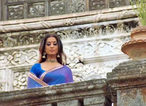 'साहब, बीवी और गैंगस्‍टर' की पहली झलक...। न्‍यूड मल्लिका