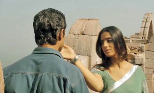 'साहब, बीवी और गैंगस्‍टर' की पहली झलक...। न्‍यूड मल्लिका