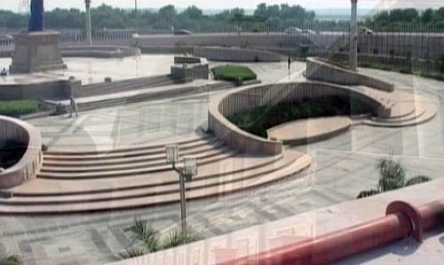 तस्‍वीरों में देखें मायावती का पार्क प्रेम...| क्‍या है पार्क में