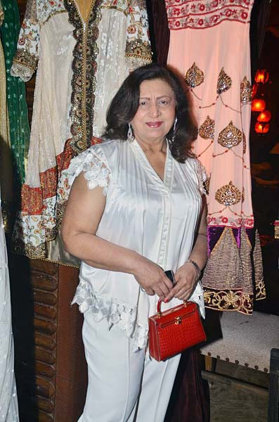 निम्‍मू के कलेक्‍शन लॉन्‍च पर हसीनाएं | ब्राइडल वीक