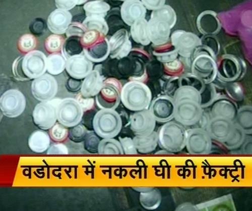 त्‍योहारों में मिलावटी मिठाईयों से सावधान!