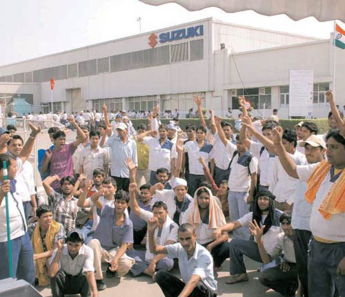 26 अक्‍टूबर 2011: तस्‍वीरों में देखें इंडिया टुडे | पढ़ें: इंडिया टुडे