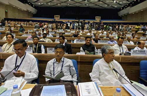 22 अक्‍टूबर 2011: तस्वीरों में देखें दिनभर की बड़ी खबरें  | पढ़ें