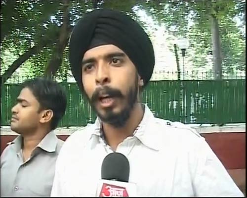 12 अक्टूबर 2011: तस्वीरों में देखें दिनभर की बड़ी खबरें | पढ़ें