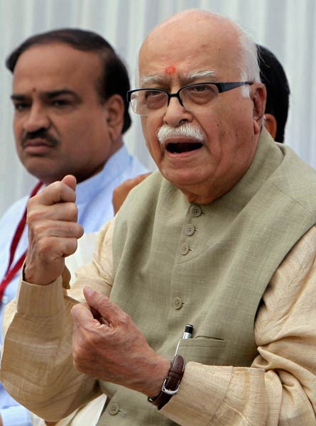 15 अक्टूबर 2011: तस्वीरों में देखें दिनभर की बड़ी खबरें | पढ़ें