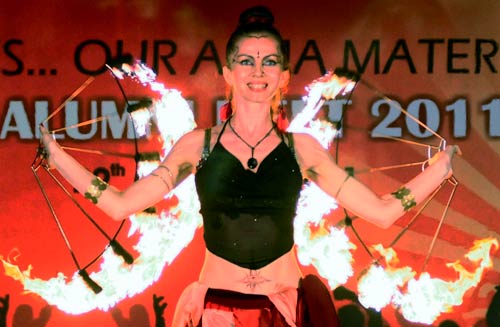 30 अक्‍टूबर 2011: तस्वीरों में देखें दिनभर की बड़ी खबरें | पढ़ें