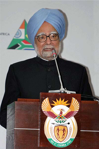 18 अक्टूबर 2011: तस्वीरों में देखें दिनभर की बड़ी खबरें  | पढ़ें