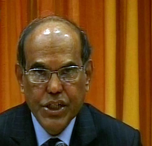 25 अक्‍टूबर 2011: तस्वीरों में देखें दिनभर की बड़ी खबरें |  पढ़ें