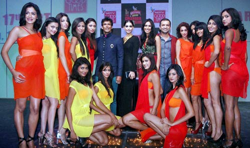 14 अक्टूबर 2011: तस्वीरों में देखें दिनभर की बड़ी खबरें | पढ़ें