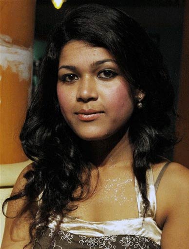 बिग बॉस-5: दो होस्ट, 1 एक विलेन और 13 हसीनाएं