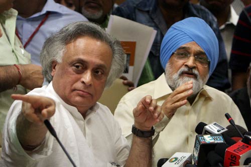 तस्‍वीरों में देखें बीते सप्‍ताह की प्रमुख हलचल