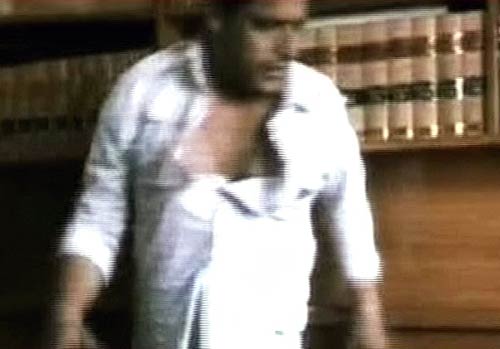 तस्‍वीरों में देखें प्रशांत भूषण से मारपीट