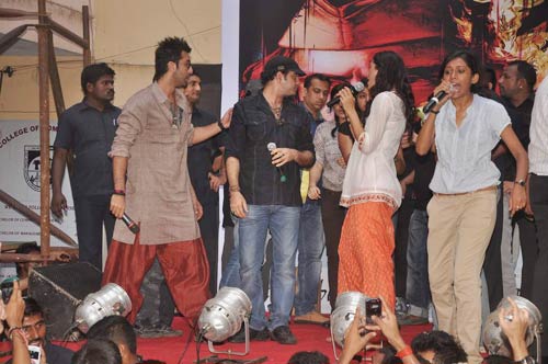 'रॉकस्टार' में नरगिस-रणबीर की कैमेस्ट्री | रॉकस्टार की पार्टी