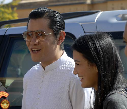 भूटान का शाही दंपति हनीमून मनाने जयपुर पहुंचा