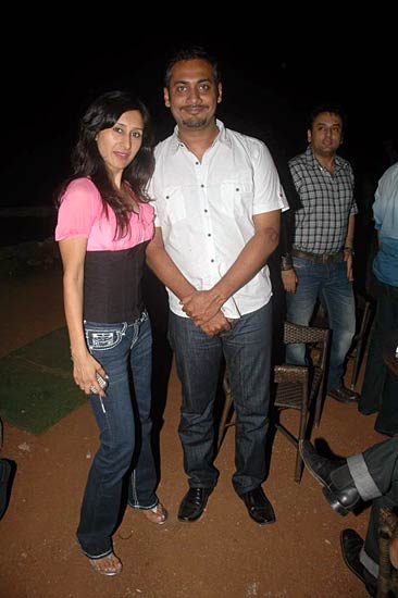 'साहेब, बीवी और गैंगस्‍टर' की सक्‍सेस पार्टी...| हॉट माही गिल