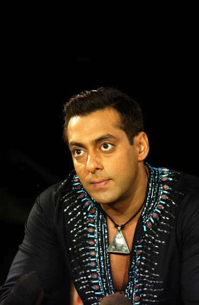 देखें 'दबंग' सलमान का जीवन | सलमान पर विशेष