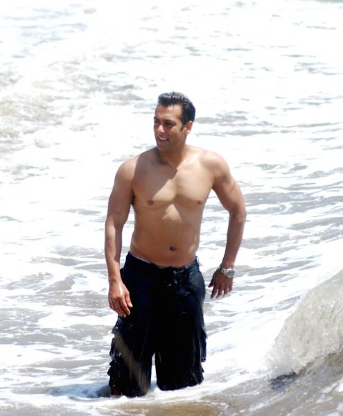 देखें 'दबंग' सलमान का जीवन | सलमान पर विशेष