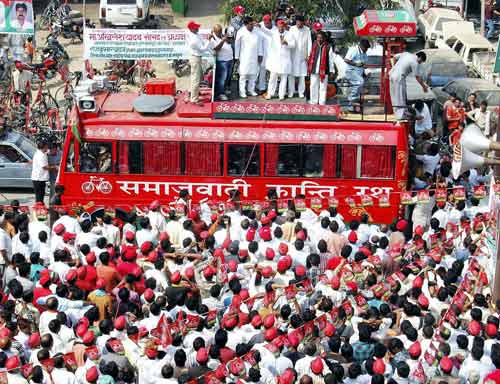 23 अक्‍टूबर 2011: तस्वीरों में देखें दिनभर की बड़ी खबरें | पढ़ें