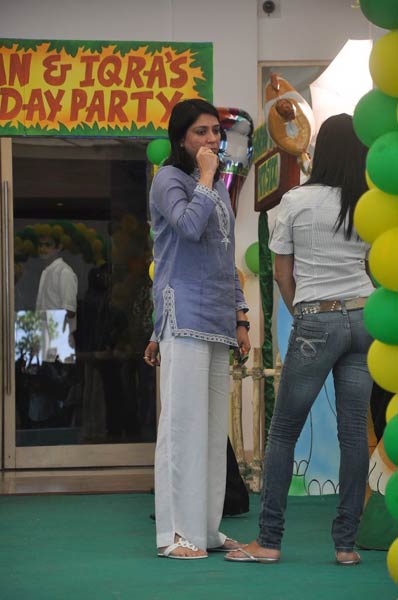 संजय दत्त के जुड़वा बच्‍चों की बर्थडे पार्टी | फोटो